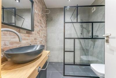 LIVE! Distinctiv,elegant, areal preferential, loc parcare, Kasper, Coresi, Tract - 4