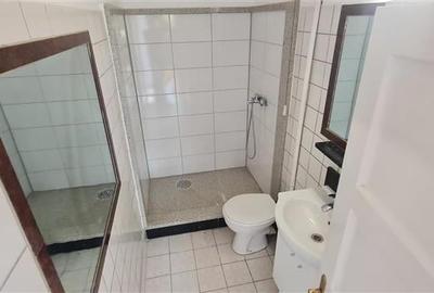 TEREN CU CLADIRI FUNCTII MULTIPLE - 5