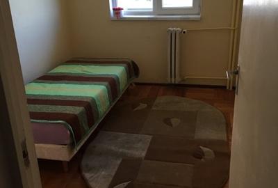 Inchiriez apartament zona Garii - 2