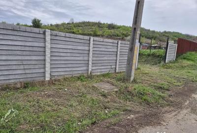 Teren de 979 mp, în Livezi - 2