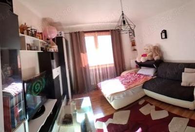 Apartament cu 2 camere semidecomandat în Vasile Aaron - 3