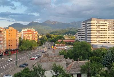 Apartament cu 2 camere decomandat în Astra - 5