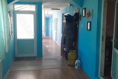 Vand casa la tara - 3