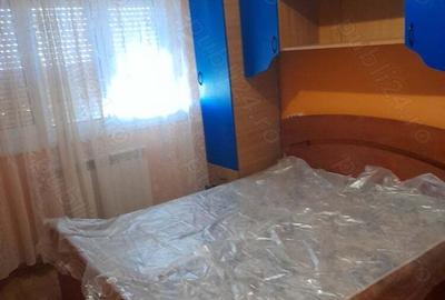 Vand apartament 2 camere decomandat micro 17 Galati Vand apartament 2 camere decomandat micro 17 Galati - 3