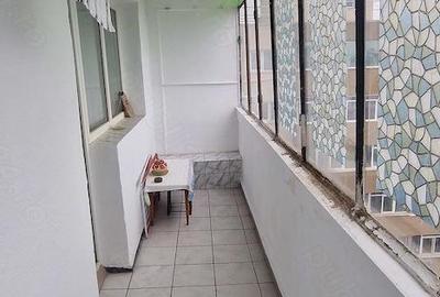 Apartament cu 2 camere decomandat în Republicii - 4