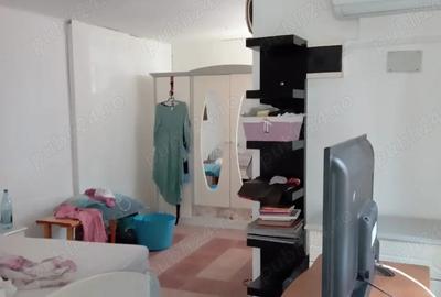 Casă cu 3 camere în Mihai Bravu - 2