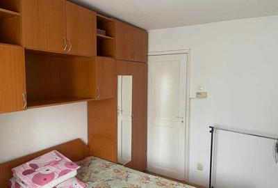Apartament cu 3 camere semidecomandat în Central - 3