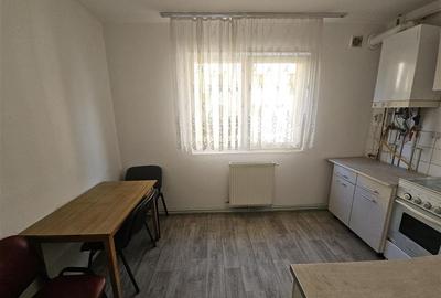 Garsonieră decomandată în Dâmbul Rotund - 3