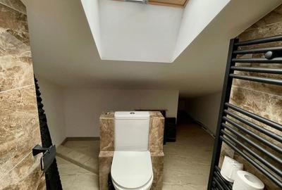 Apartament cu 4 camere decomandat în Central - 1