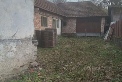 Casă cu 4 camere în Criștioru de Jos - 10