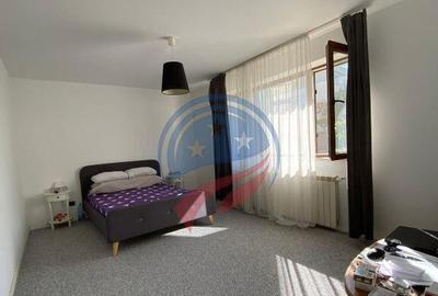 Casă cu 5 camere cu Teren 380 Mp în Central - 4