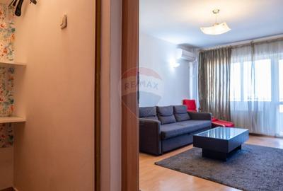 Vanzare apartament spatios, balcon mare  vis -a-vis de P-ta Gorjului - 3