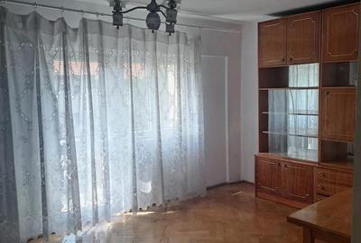 Apartament cu 2 camere decomandat în Carpați 2 - 2
