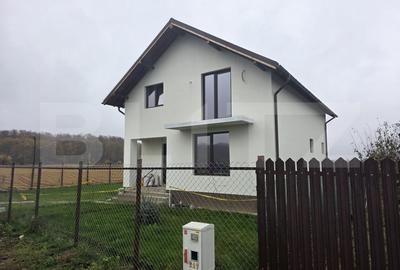 Casa visurilor tale, cu finsajele de rigoare ! - 2