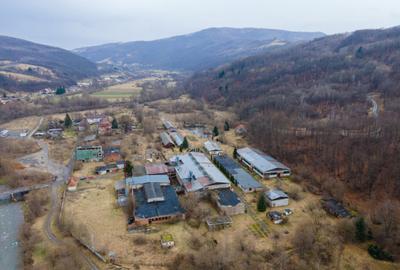 Teren ?i spa?ii industriale, com. Negreni, sat Bucea, jud. - 5