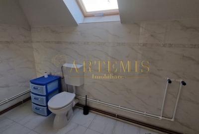 Casa individuala de 7 camere, decomandata, 228 mp., zona Sud. - 13