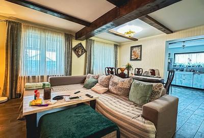 Casă individuală cu 4 camere cu Teren 450 Mp în 1 Decembrie - 2