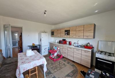 Mihailesti, vanzare vila P+M, 258mp, teren 912mp. - 6