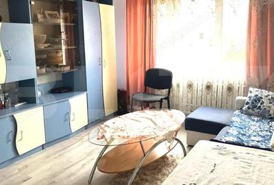 Apartament cu 3 camere decomandat, mobilat în Salca - 9