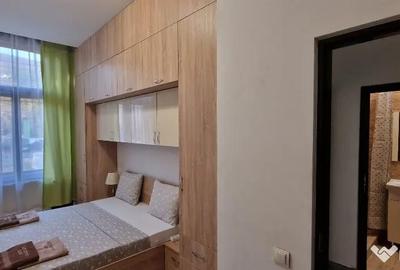 Apartament cu 3 camere decomandat în Spitalul Județean - 13