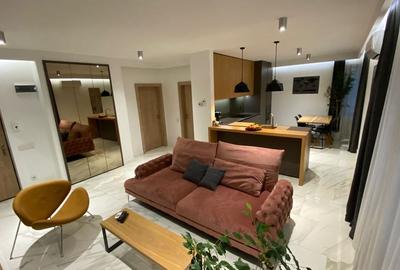 Apartament 2 camere, ultrafinisat, parcare subterana, zona Siretului