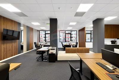 Spațiu comercial, de 617 mp, în Central - 9