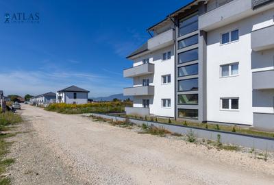 Garsonieră deosebita la mansarda, 34 mp, terasa, parcare, panorama Piatra Mare - 13