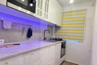 Apartament cu 4 camere semidecomandat în Cetății - 2