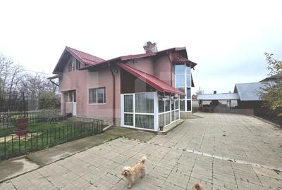 Casa parter 145 mp + teren 1.749 mp, strada Mircea Voda - 3