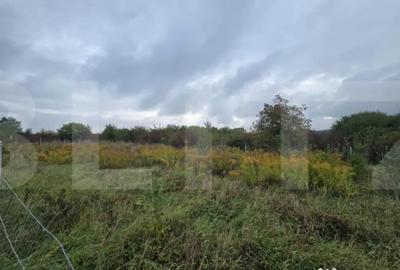 Teren de 700 mp, în Central - 1