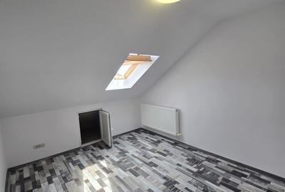 Apartament cu 3 camere semidecomandat în Central - 7