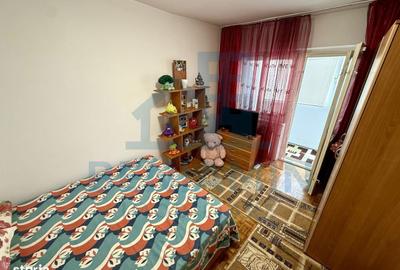 Apartament cu 2 camere semidecomandat în Craiovița Nouă - 3