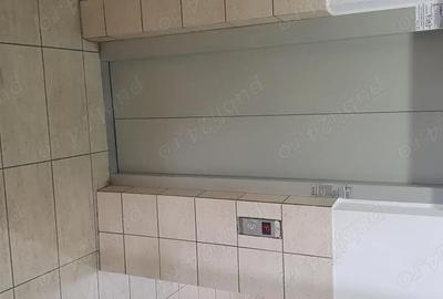 Apartament cu 3 camere decomandat în UTA - 5