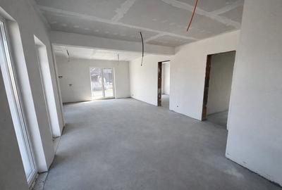 Casă individuală cu 4 camere cu Canalizare în Popești - 3