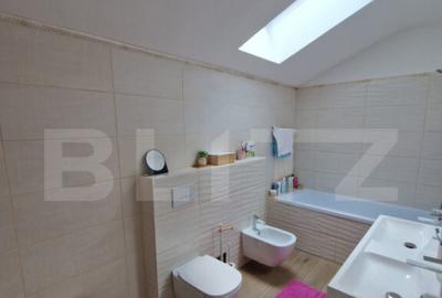 Casă cu 4 camere cu Teren 650 Mp în Livezeni - 1