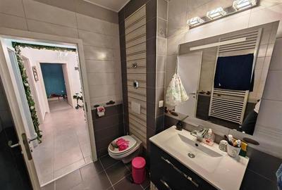 Decomandat,etaj1,mobilat,deosebit accesorizat,Avantgarden, Brasov - 24