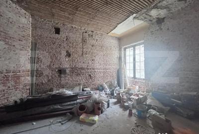 Spațiu comercial, de 800 mp, în George Enescu - 14