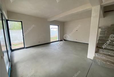 Casă cu 4 camere cu Canalizare în Vasile Aaron - 5