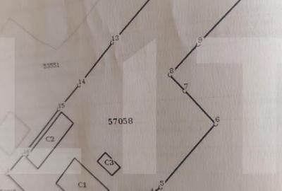 Casă cu 3 camere cu Teren 1666 Mp în Central