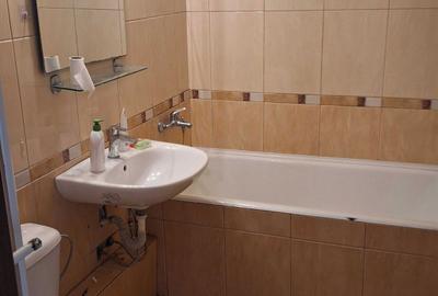 Apartament cu 4 camere decomandat în Central - 5