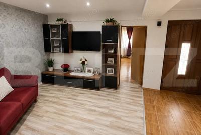 Casă cu Teren 214 Mp în Căstău - 6