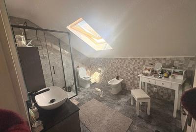 Spațiu comercial, de 600 mp, în Central - 1
