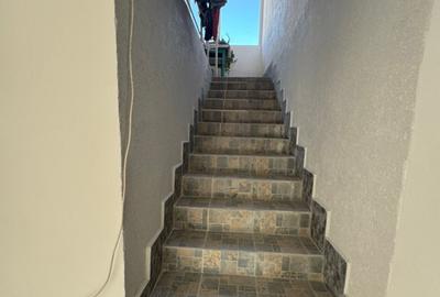 Un apartament cu 3 camere Marasesti soseaua nationala - 3