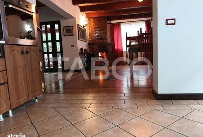 Casă cu 4 camere în Râușor - 1