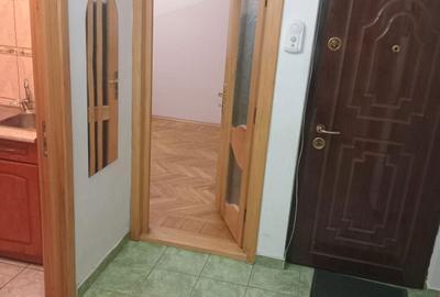 Apartament cu 2 camere decomandat în Exterior Vest