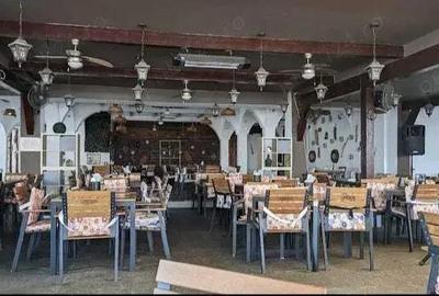 Inchiriem terasa restaurant Mamaia cazino - 4