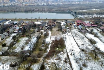 Casă cu 2 camere cu Teren 1695 Mp în Văleni - 3