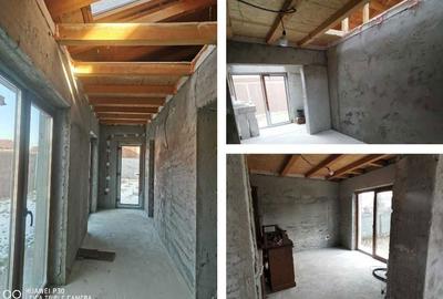 Casă cu 4 camere cu Teren 372 Mp în Central - 1