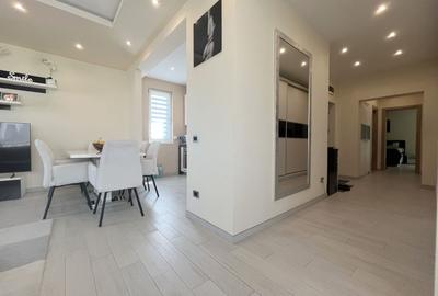 Penthouse cu 3 camere decomandat, mobilat în Aradului - 15