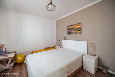 Casă cu 2 camere cu Garaj în Islaz - 3